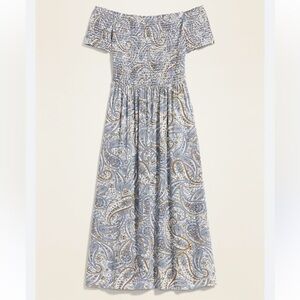 Smocked Off-the-Shoulder Fit &
Flare Midi Dress